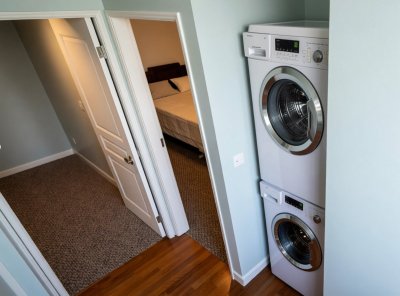 8 LAUNDRY AREA